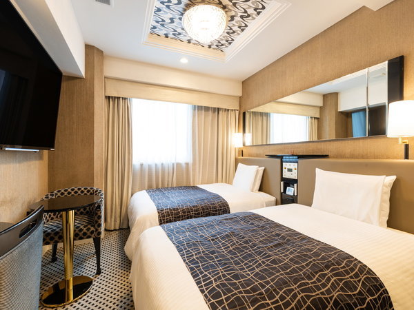 �f���b�N�X�c�C�����[��