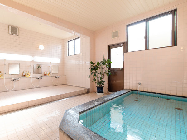 ���ق̂����C�͉���ł͂������܂��񂪁A���K�ɂ����p����������悤�S�|���Ă���܂��B