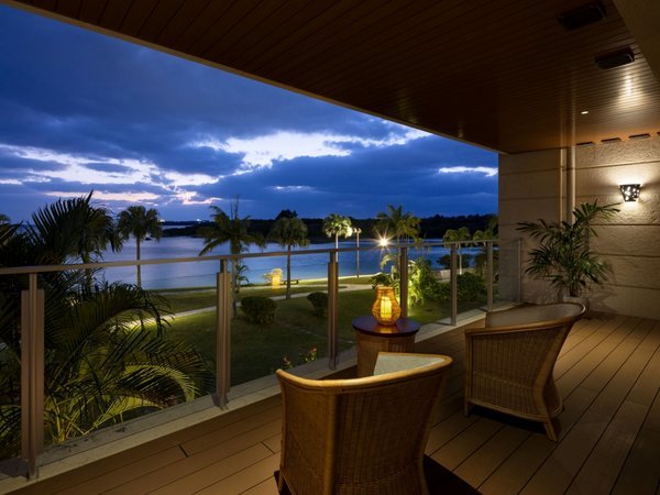 *�y�I�[�V�����K�[�f���X�C�[�g 2F�i120-165���āj�z�e���X�E��i���*