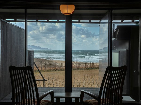 �y�C�i�E�뉀�t�z����I�V���C�t �a���i1�K�j