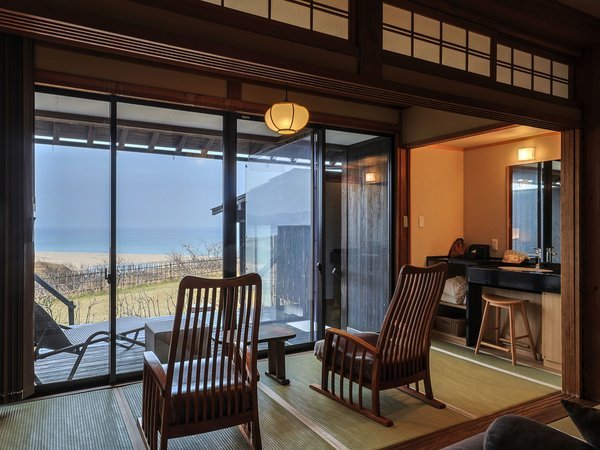 �y�C�i�E�뉀�t�z����I�V���C�t �a���i1�K�j