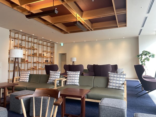 �z�e���A�}�l�N����F