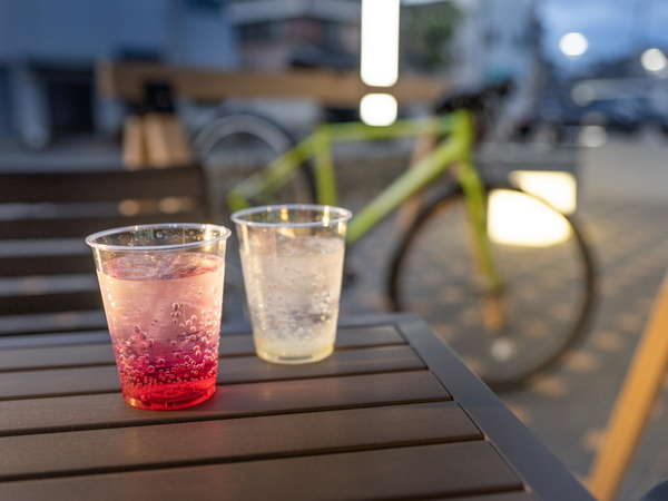 �V�R���� �C���̓��@�X�[�p�[�z�e�������F���h���Ҍ���w�E�F���J���o�[�x