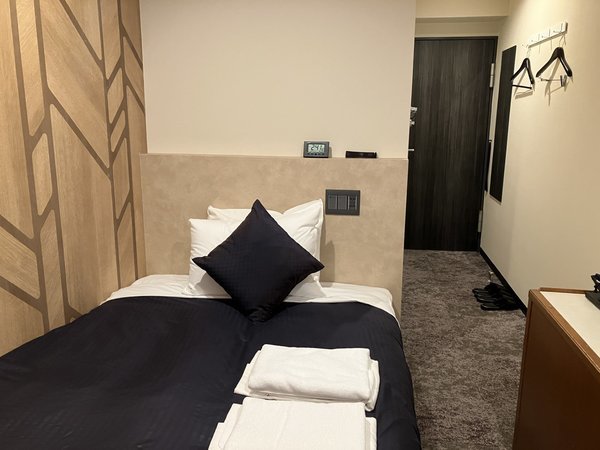 �V���O��