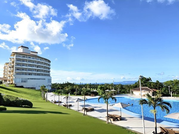 ANA�N���E���v���U���]�[�g���ꂤ��܃q���Y by IHG�̊O�ώʐ^