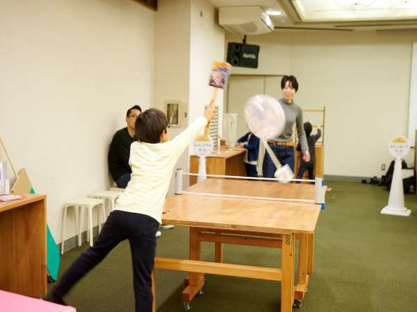 �z�e���O���[���R�A�F�s���|��