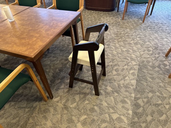 �A���X�g���z�e���_�ˁF���q�l�p�̐H���p�C�X�����p��