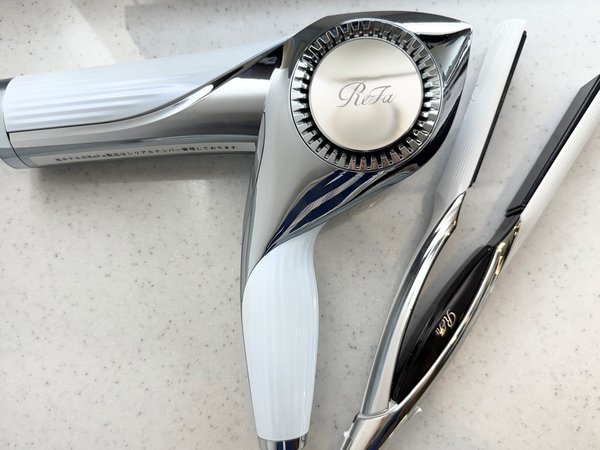 �y�W���j�A�X�C�[�g�E�f���b�N�X���[���z�h���C���[�E�w�A�A�C����