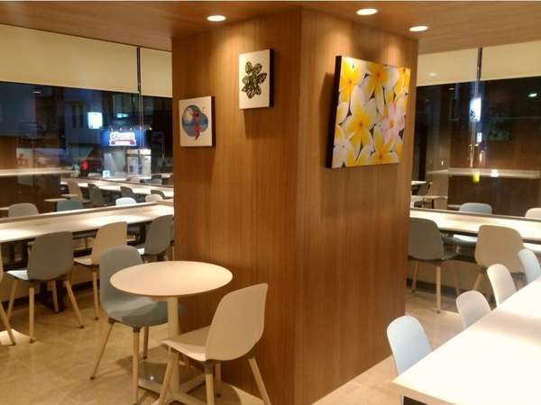 ���t�@�[�X�g�V�e�B�z�e���FLuLu cafe