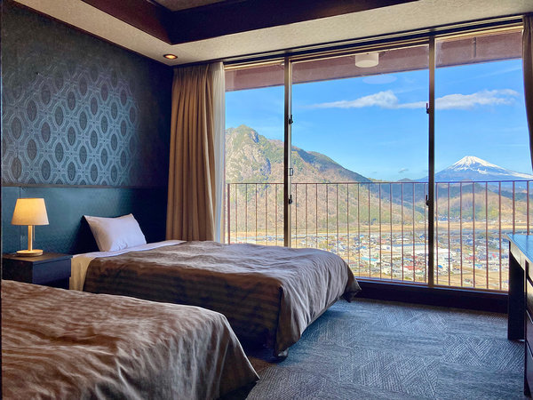 �y�x�m�R���z�t�H�[�X���