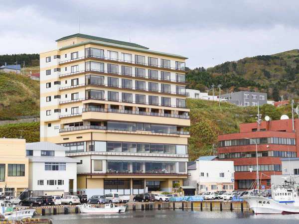 �Ԃ�Ԃ�̊O�ώʐ^