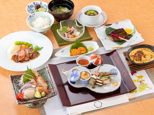 【花れぶん】湯・食・景…礼文島を愉しむ旅。日本最北端の和情、花回廊の宿