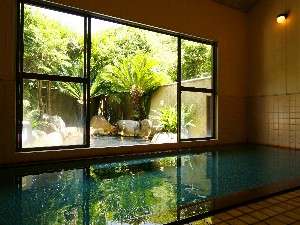 �͓��� �@���򂩂�����100���̓��h�F