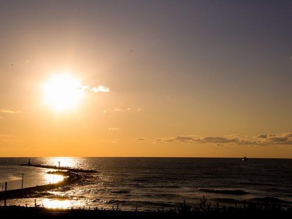【大平庵】三国サンセットビーチ徒歩1分　美しい夕陽と新鮮な海鮮料理が自慢