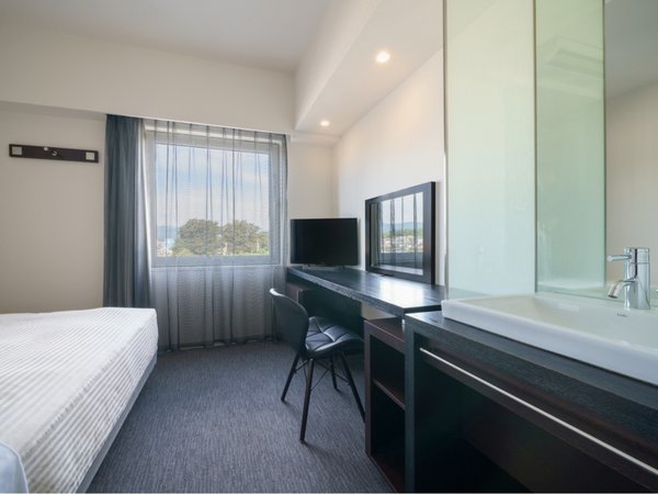 �V���O�����[���y�։��z