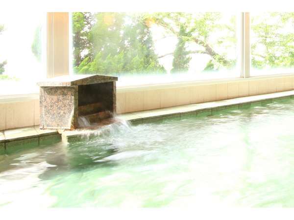 大浴場（天然温泉　アナンダの湯）源泉名：新美里温泉長寿の湯2号泉