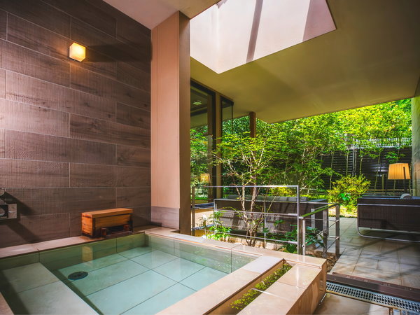 Villa Suite A�b���I�V���򕗘C
