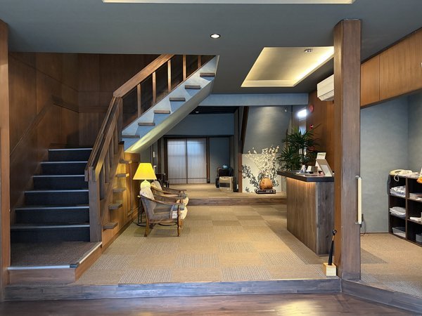 ���������Ɖ������������a���_���̃��r�[�Ƀ��j���[�A�����܂���