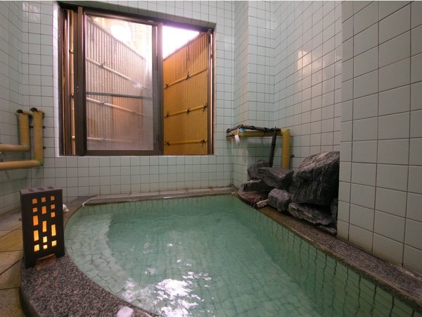 �y������@�j���[��@���򓒈��i8�̓�����Ƌ��y�����̏h�j�F�ݐؕ��C�@����