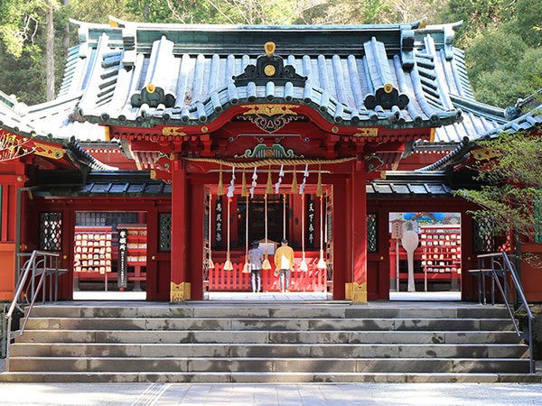 ���m�Δȑ��쉷��@���{�a�i�v�����X�z�e���Y�����]�[�c�j�F����������J�^�����l�ЎQ��