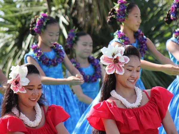 ���v�����X�z�e���F�uOISO Hawaiian Fair�v �n���C�̕��������郊�]�[�g����