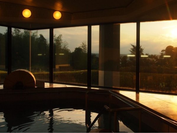 yȂazul̓v[Ă򋽁BЂƂɂ₳goAt[hh