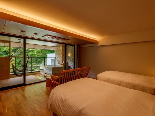 �y���E�������@��Â����r����������̖V�z���R���g���[�g�X�e�C���y���ޑ�l�̉��򃊃]�[�g