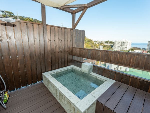 ���N�g�[�� �M�C���R�F���̂����p����