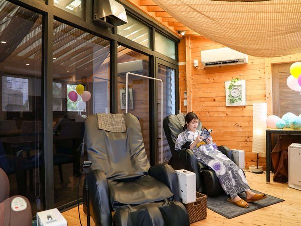 �y�{��/�ʊفz�჊���N�[�[�V�����X�y�[�X��}�b�T�[�W�`�F�A�����p�ӂ��Ă���܂��B