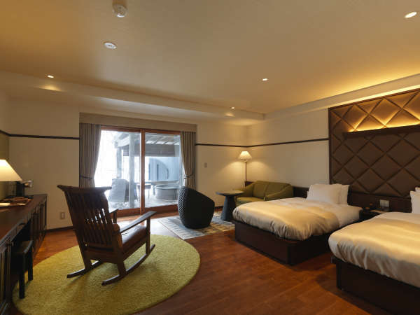 IVCtcC[i~j^fbLɉIVCtALXƂcC[iqj