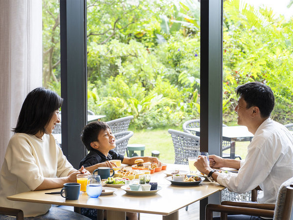 �q���g������{�Ó����]�[�g�̎{�ݎʐ^2