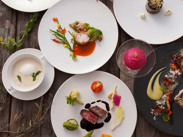 �I�[�x���W���ق܂��@�O�����̎{�ݎʐ^