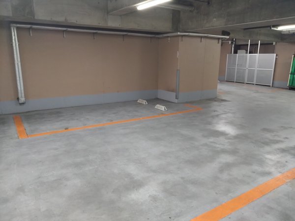 �n�~���g���z�e��-�u���[���w��-�F���ԏ�̂����p�ɂ��܂���