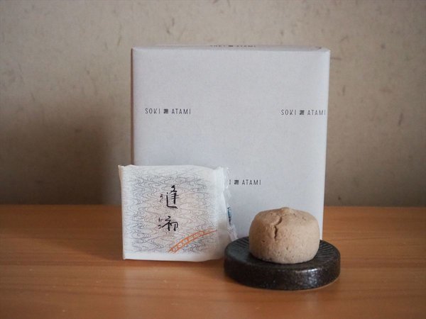 �r�n�j�h�@�`�s�`�l�h�F�y�����z �@�@