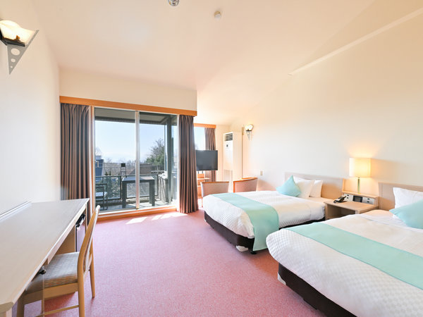 �m���̊O�ɂ̓e�[�u�������p�ӂ��Ă���܂��̂Ŗ��_�̐�����݂Ȃ��痎�����������Ԃ����߂�������������