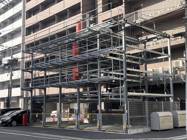 �x�b�Z���z�e���L���@���a��ʂ�i�L���Q���X�j�F���̒��ԏ�