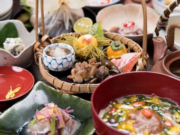 長者原老媼夜話(ちょうじゃはらのばばさのむかし) 山形県飯豊山麓の民話 長者原老媼夜話 | 和子, 小野, とよい, 佐藤 |本 | 通販 | Amazon