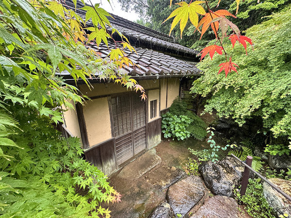 ���y�Ö��Ɨ���z ���̊�