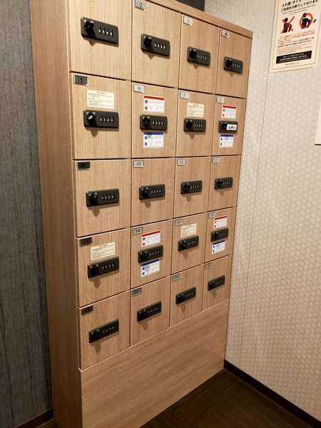 �z�e�����[�g�C���f�������������F�M�d�iBOX