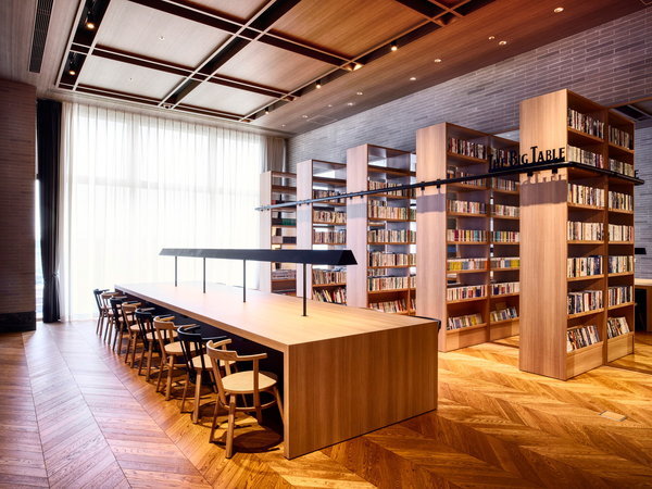 IN THE LIBRARY TOKOROZAWA�Fthe big table