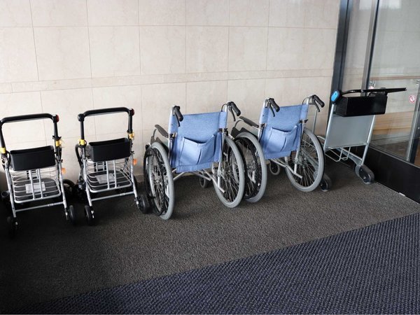 �ٓ������ɑݏo���p�Ԃ��������p�ӂ��Ă���܂��B