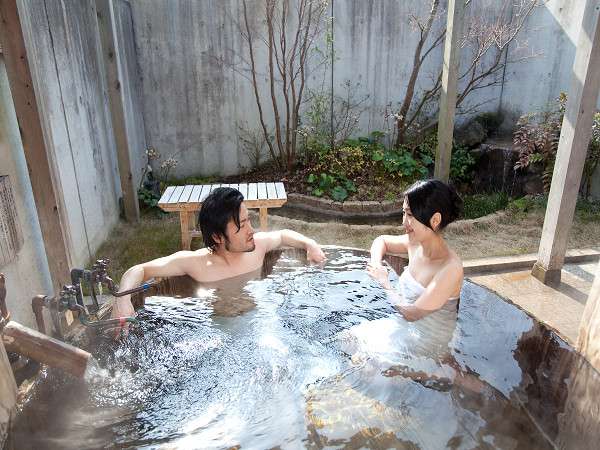 Hanakujira: Steamy scenes from the oden pot - The Japan Times
