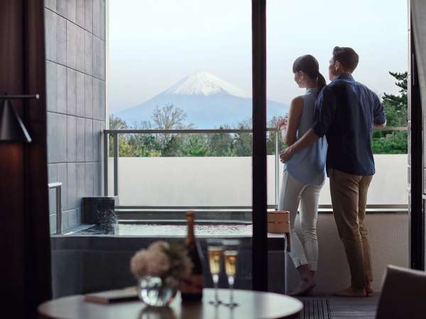 【伊豆マリオットホテル修善寺】富士山を望む好ロケーション、自然に包まれる特別な一日を。