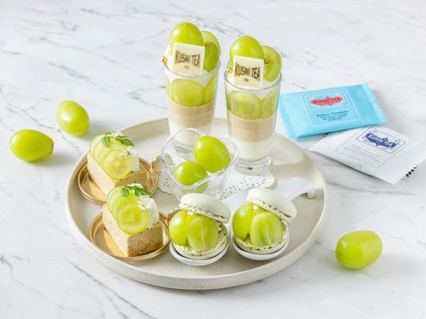 ��z�v�����X�z�e���FShine Muscat Afternoon Tea Set