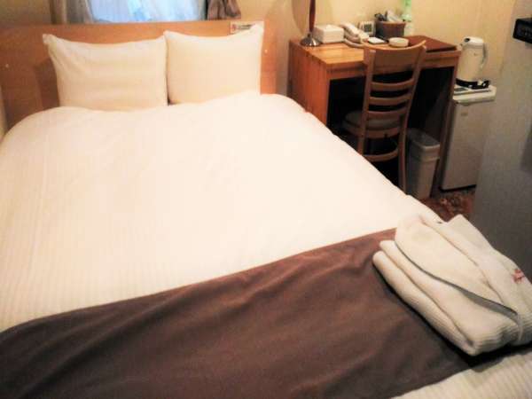 Urplais ホテル 旅館 宿泊施設の検索 全てのシングルルームは140ｃｍ幅ベッドのゆったりサイズ 枕は固めと柔らかめのリバーシブルタイプ ホテルブーゲンビリア三ノ輪