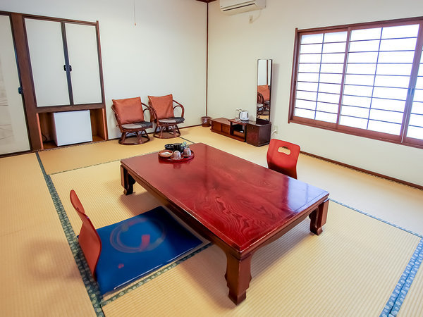 �y�a��10��@�|�̊ԁz�L�X�Ƃ����{��10��B�����̗��ߎp�ł��葫��L�΂��Ă������Ƃ��낰�܂�