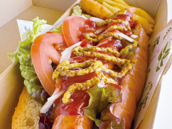 �z�e�������i����j�F�y����e���XCafe�z