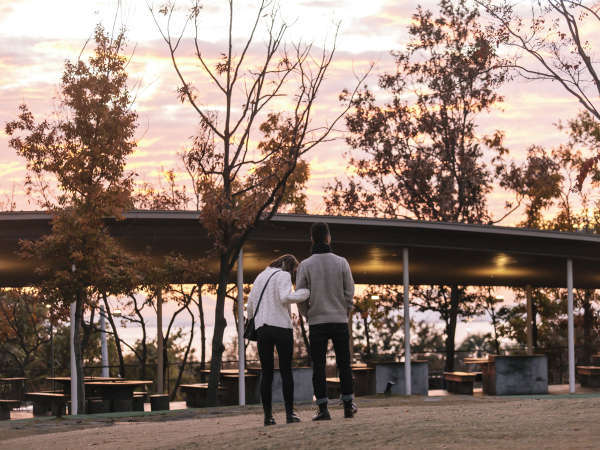 The Day Osaka̎{ݎʐ^