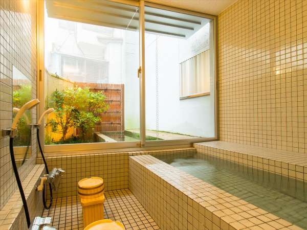 UTSUROIの温泉は「貸切風呂」としてご利用いただけます