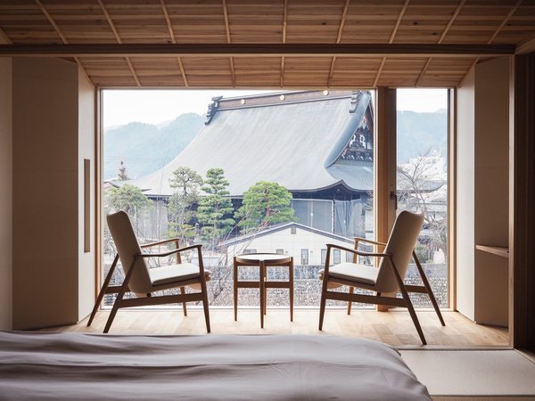 ���c�O�فF�ό��O�@�c�C��